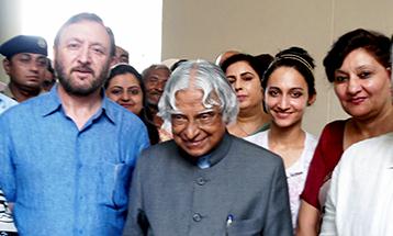 Dr.Zora Singh Chancellor DBU and Tajinder Kaur Pro Chancellor DBU with APJ Abdul Kalam (Former President of India) - Desh Bhagat University